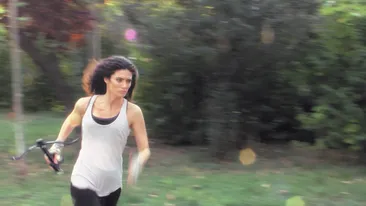 Si-a pus sarcina in pericol, pentru cariera. Claudia Pavel a luat lectii de box pentru un rol intr-un serial, desi era insarcinata