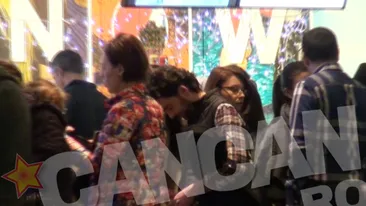 Odata juca in filme, acum sta la coada sa vada unul! Cum a fost surprins Dan Bordeianu alaturi de iubita sa, la mall