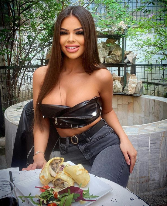 Corina Niculescu, "bunăciunea" cu care Paul Nicolau a înlocuit-o pe Adelina Nica (Foto: Instagram)