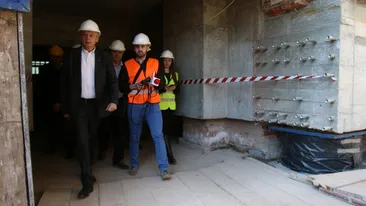 Proiectul “Star Trek” al lui Oprescu e aproape gata! Cancan.ro a patruns in subteranele celei mai sigure cladiri din Romania