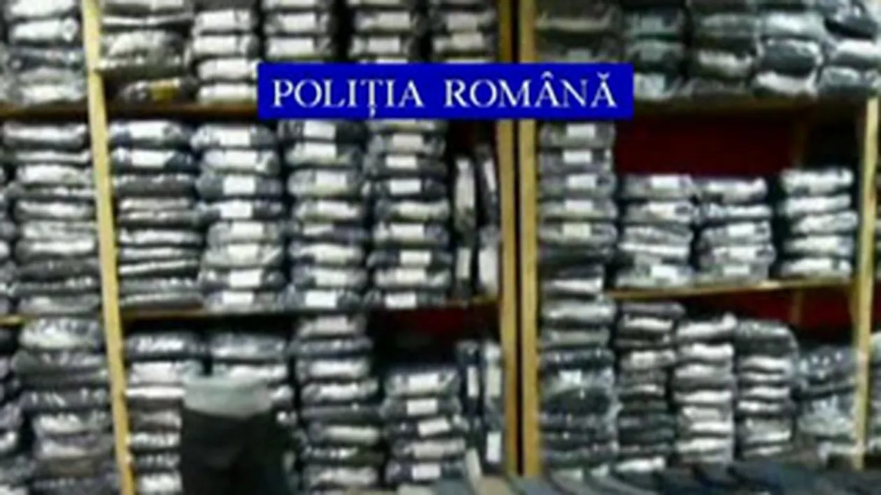 Negustorii chinezi, verificati de politie! Razie in Dragonul Rosu