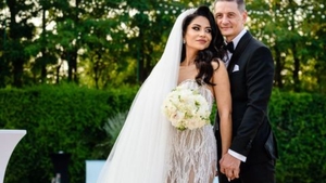 Nasrin Ameri s-a căsătorit! Imagini fabuloase de la cununia religioasă, cu mirii și nașii: Cristi Borcea și Valentina Pelinel
