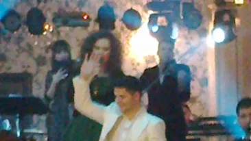 Liviu Varciu a petrecut de ziua lui cu lautari, muzica tiganeasca si oameni zambitori! Nicio fosta iubita n-a fost prezenta la chef!