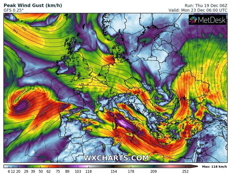 ANM, în alertă! Un ciclon mediteranean gigantic ajunge în România. Sunt anunțate ninsori viscolite și temperaturi foarte mici