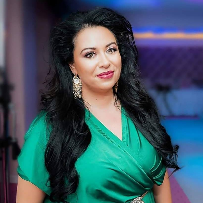 Ce a pățit Oana Roman când a mers să-și schimbe permisul de conducere: ”Cum să stai să...”