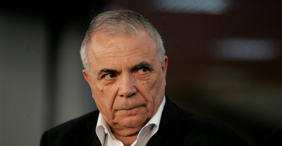 Nicolae Manolescu a avut, la rândul său, dispute cu Dan Mircea Cipariu