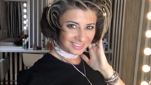 ANAMARIA PRODAN s-a pozat sexy şi a "scăpat" imaginea pe internet, apoi... TAVI CLONDA nu a mai rezistat! Ce i-a comentat