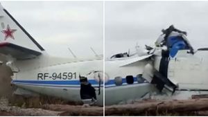 Tragedie în centrul Rusiei! 16 persoane au murit, după ce un avion s-a prăbușit