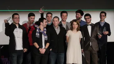 VIDEO Andi Moisescu a fost votat Most Dateable Blogger! E ca si cum as fi luat 10 la simularea pentru bacalaureat!