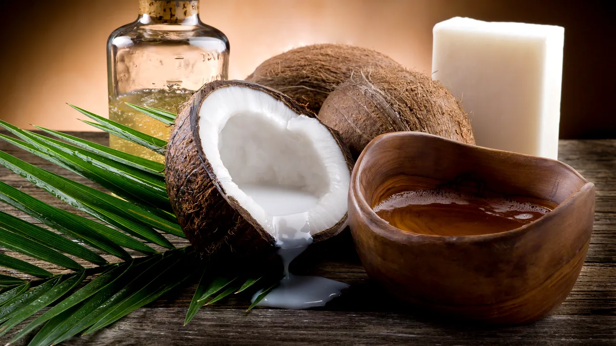 Proprietăţile uleiului de cocos - cum putem folosi acest aliment-minune