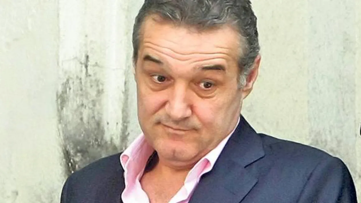 PRINTESA BECALI: Ce telefon si-a cumparat fata cea mare a lui Gigi! A dat o avere pe el!