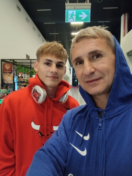 Giuliano, alături de tatăl său
sursa foto: Facebook Giuliano Stroe