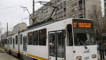 Autoritățile au făcut anunțul! Când vor fi introduse abonamentele gratuite pentru elevi