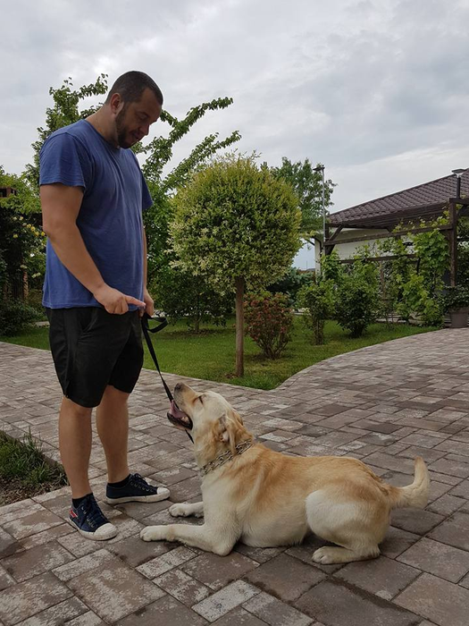 Leonard și unul dintre "elevii" săi
