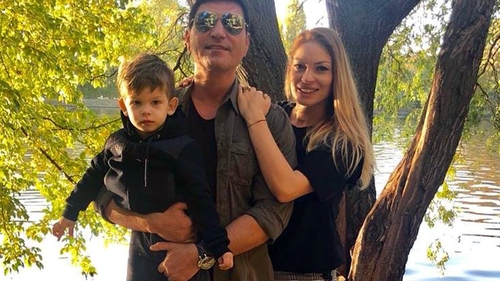 Ce burtică mare are! Primele imagini cu Valentina Pelinel însărcinată cu gemeni