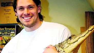 Are 24 de crocodili in curtea casei