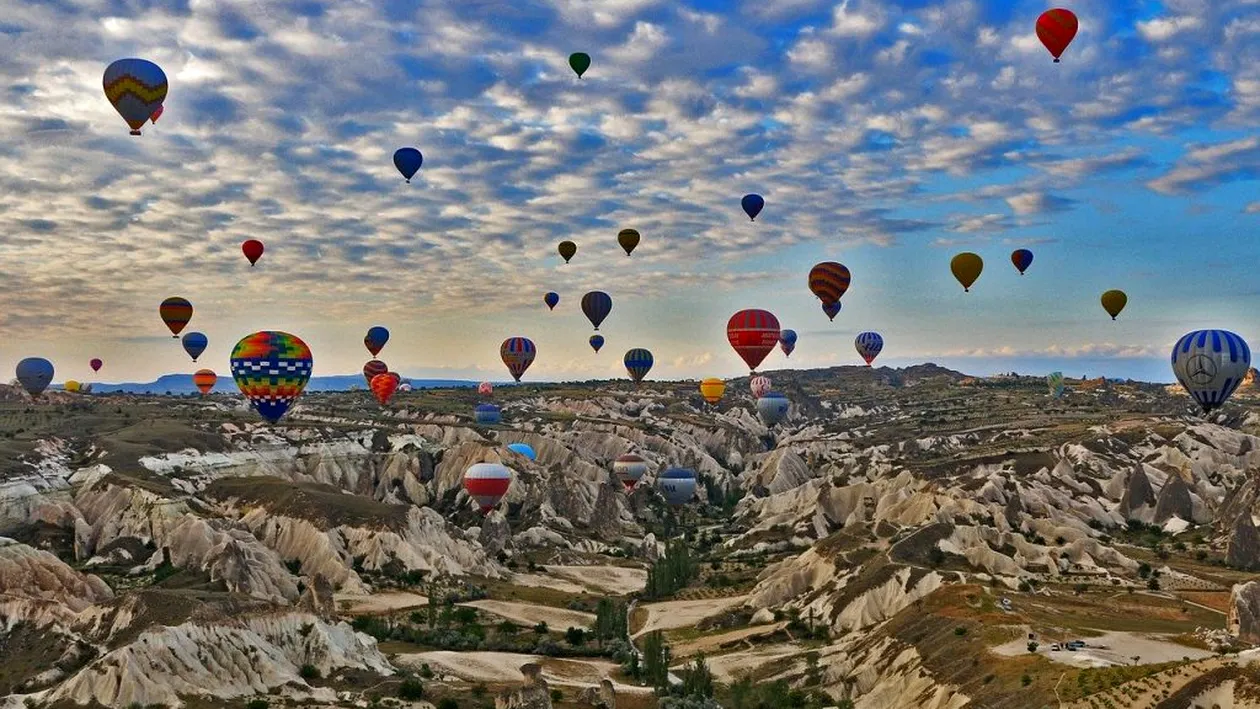 Cât costă o vacanţă în Cappadocia? Ce s-a întâmplat cu preţurile din Turcia, pe vreme de pandemie