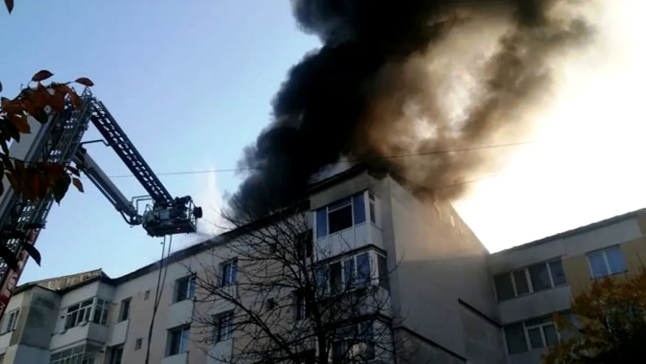 A murit tânărul ars în incendiul din Piatra Neamț. Azi ar fi împlinit 28 de ani