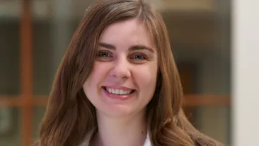 De la politicile publice din Washington, la Palatul Victoria. Cine este Ioana Petrescu, noul consilier economic al lui Ponta?