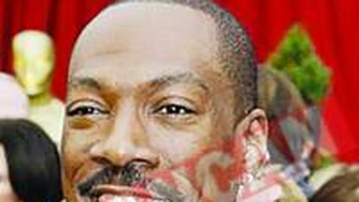 Eddie Murphy salveaza pisici