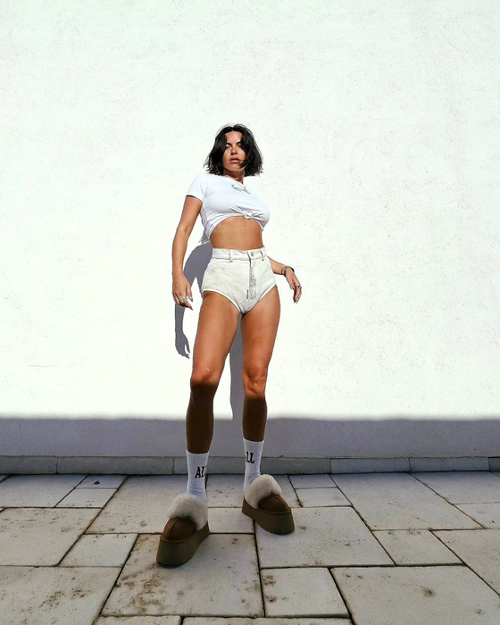 Inna are o siluetă de invidiat/ Sursa foto: Instagram