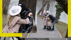 Emily Burghelea a făcut-o și pe asta, de față cu micuții: I-a mozolit masca în Herăstrău!