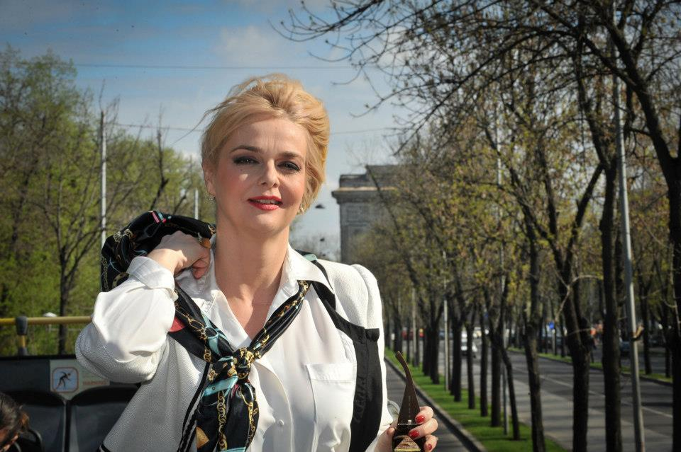 Iuliana Marciuc: o laudă pe Diana Enache, sora vitregă a fiului său(Foto: Facebook)