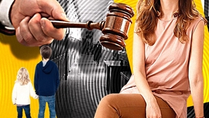 Celebra creatoare de modă  își ”revendică” fiica & fiul la Judecătorie
