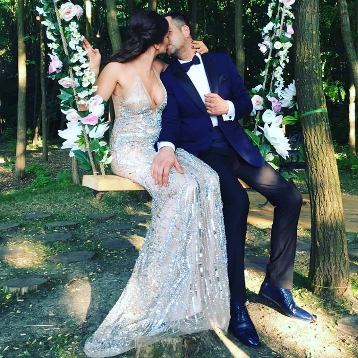 MĂDĂLIN IONESCU şi CRISTINA ŞIŞCANU se pregătesc de botezul micuţei PETRA!