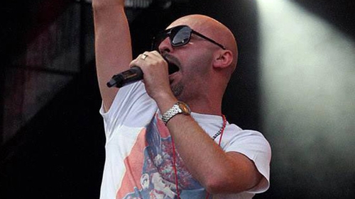 Frunzele si iarba, Cabron si Mamaia! Artistul, in mijlocul unui scandal de amploare: "Cum sa ceri atatia bani pe prosteala?"