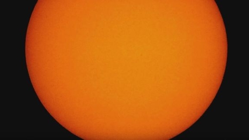 Un fenomen SPECTACULOS astronomic va avea loc astăzi. Ce se va întâmpla cu SOARELE?
