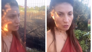Ioana Ginghină, la un pas să ardă în propria casă! Vecinul ei a dat foc în curte și flăcările au făcut ravagii