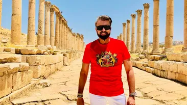 Cătălin Botezatu, îndrăgostit până peste cap: ”Îmi bate inima după cineva care e la mare, mare distanță”