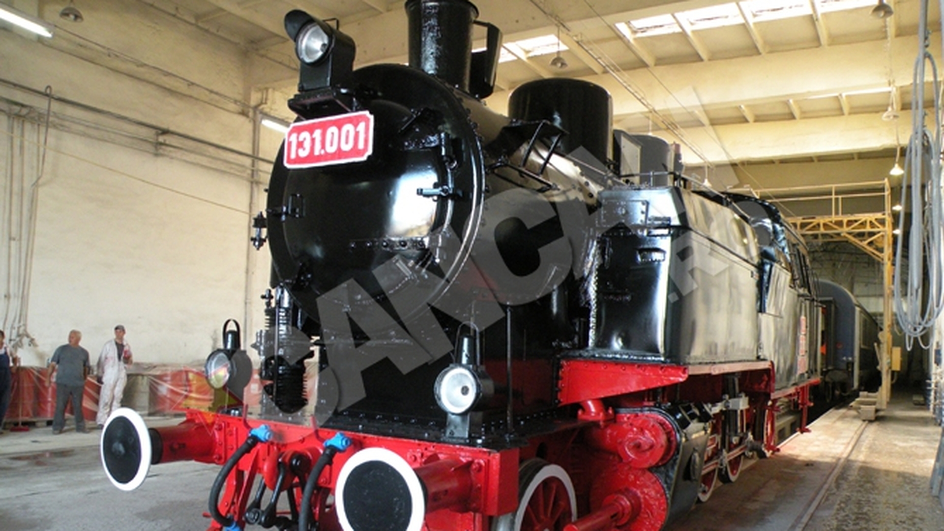 Locomotiva cu abur, reconditionata si expusa la Arad