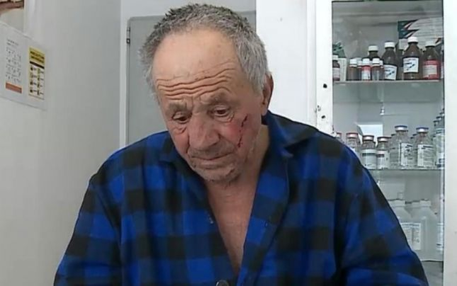 Câți bani s-au strâns pentru bătrânul bătut de doi tineri în Brașov! Sute de oameni au sărit în ajutorul lui