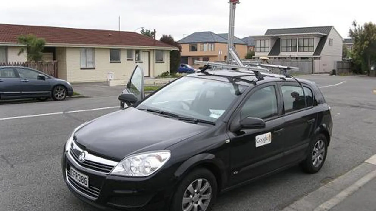 Google a fost amendat cu 25.000 de dolari din cauza furtului de date private prin intermediul StreetView!