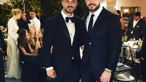 Victor Slav, prezent la nunta celui mai bun prieten al său, Bogdan Vlădău! Cu cine a venit