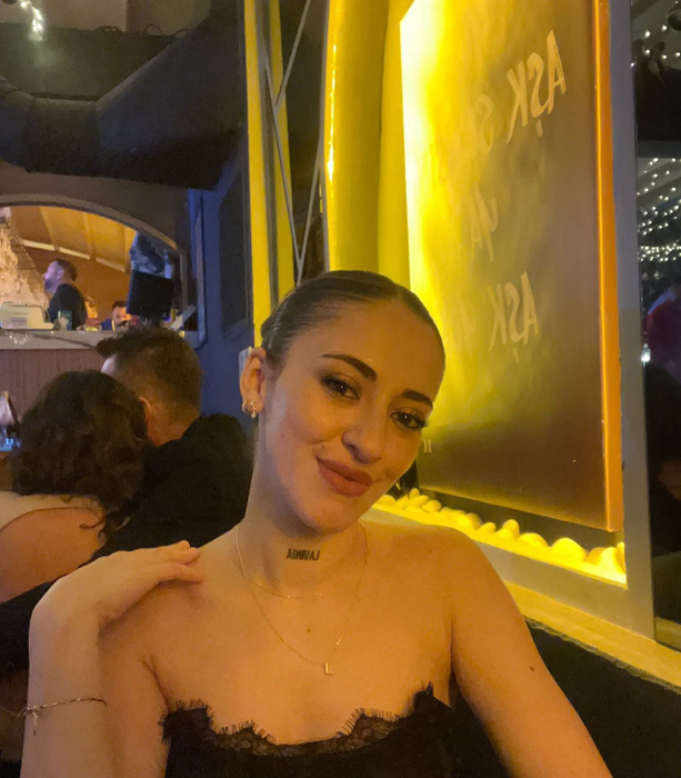 BREAKING | O influenceriță de doar 24 de ani a murit într-un accident rutier cumplit