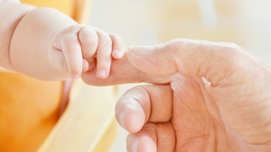A șocat-o complet! O femeie a aflat că, de fapt, nu este mama biologică a copiilor ei! Ce au descoperit medicii