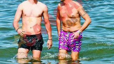 I-a dat chilotii de pe el