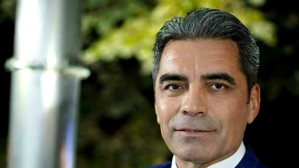 Marcel Toader petrece pe litoralul românesc cu o blondă apetisantă! Imagini cu cei doi