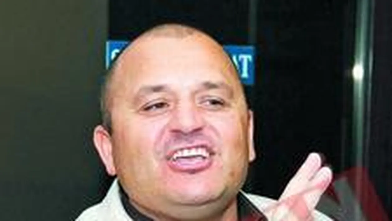 Mititelu, certat prin telefon de Nasu'