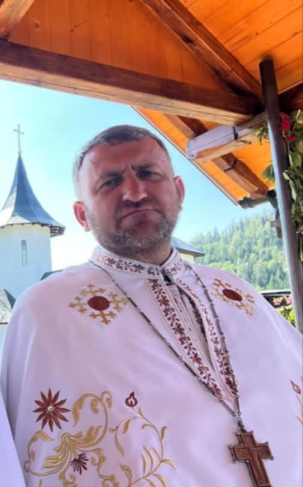Preotul Tiberiu Mihăiță Mechno/ Sursa foto: Facebook