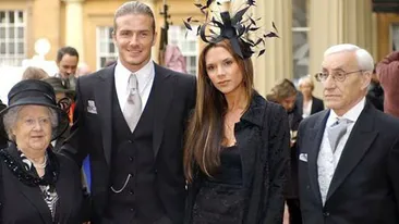 Familia lui David Beckham s-a mărit! Prima poză cu bebeluşul în braţe: Frumos! Felicitări!