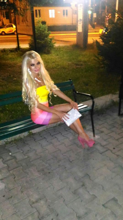 Corina este pasionată de modă