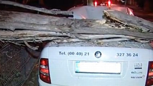 Bucureştenii ghinionişti şi-au pus mâinile în cap în această dimineaţă! Cum arătau maşinile lor