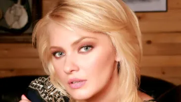 FOTO Mai tineti minte cum arata Cristina Dochianu in tinerete?