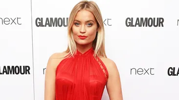 O vedetă de talie mondială s-a îmbrăcat de la cel mai apreciat designer român, Cristina Săvulescu! A făcut furori pe covorul roşu cu această ţinută