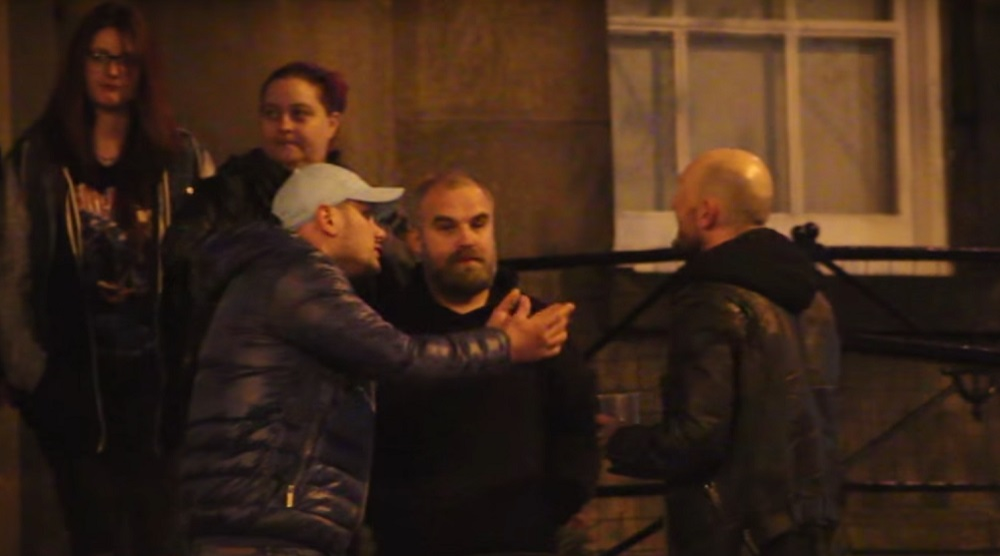 Catalin Bordea, scandal in plina strada cu un barbat! “Da-mi banii inapoi / Esti nesimtit rau!”