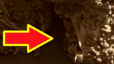 Structuri gigantice pe Marte nu pot fi explicate de nimeni!